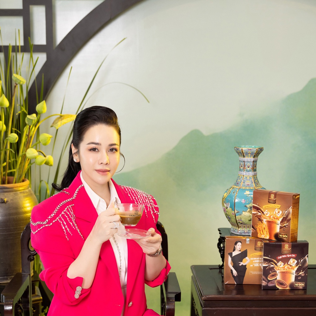 Laura Coffee - hương vị cà phê khiến các nam vương thế giới mê mẩn - 2 Laura Coffee - hương vị cà phê khiến các nam vương thế giới mê mẩn - 2