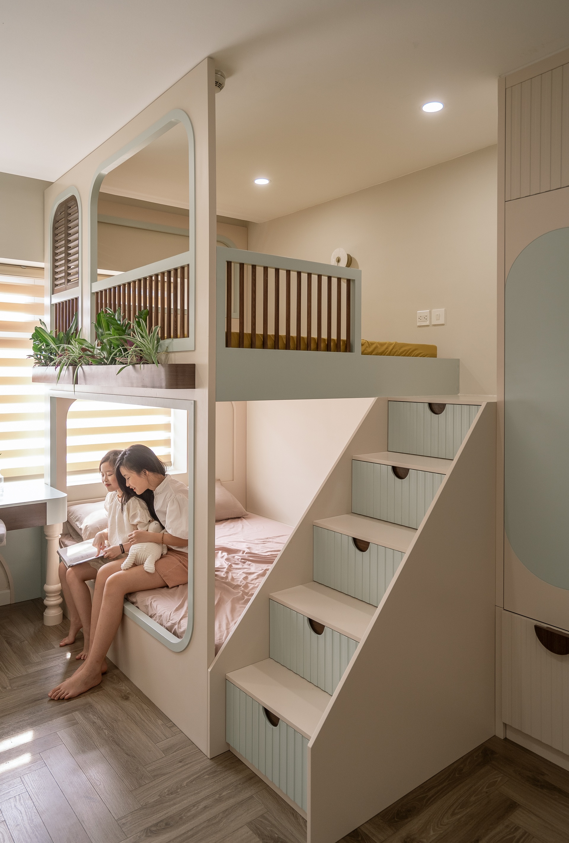 Vợ chồng ở Hà Nội chi 600 triệu đồng cải tạo nhà đã xuống cấp 10 năm - 7 Vợ chồng ở Hà Nội chi 600 triệu đồng cải tạo nhà đã xuống cấp 10 năm - 7