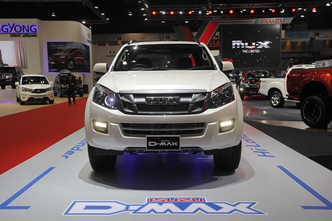 Isuzu D-max ra mắt phiên bản mới