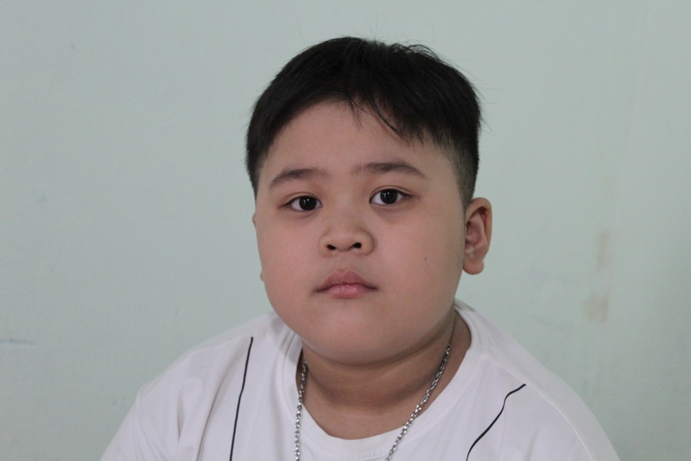 Đưa con lên TPHCM chữa bệnh, cha con mắc kẹt quay quắt trong phòng trọ - 4 Đưa con lên TPHCM chữa bệnh, cha con mắc kẹt quay quắt trong phòng trọ - 4