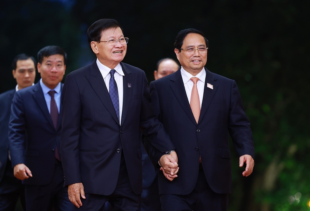 Việt Nam luôn dành ưu tiên cao nhất cho mối quan hệ đặc biệt với Lào - 1 Việt Nam luôn dành ưu tiên cao nhất cho mối quan hệ đặc biệt với Lào - 1