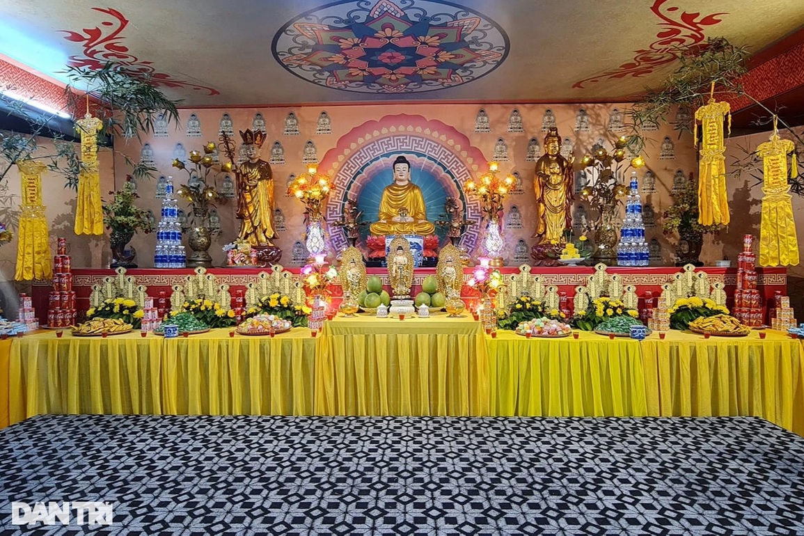 Chiêm ngưỡng tượng phật lớn bậc nhất Bắc Trung Bộ - 6 Chiêm ngưỡng tượng phật lớn bậc nhất Bắc Trung Bộ - 6