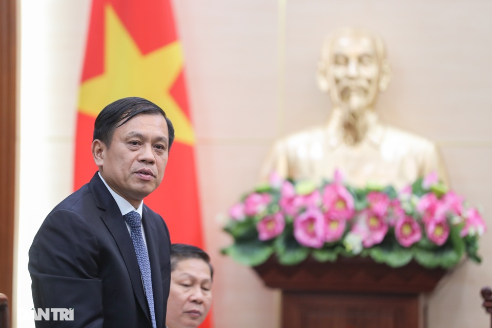 Công bố quyết định bổ nhiệm Thứ trưởng Bộ Lao động - Thương binh và Xã hội - 4 Công bố quyết định bổ nhiệm Thứ trưởng Bộ Lao động - Thương binh và Xã hội - 4