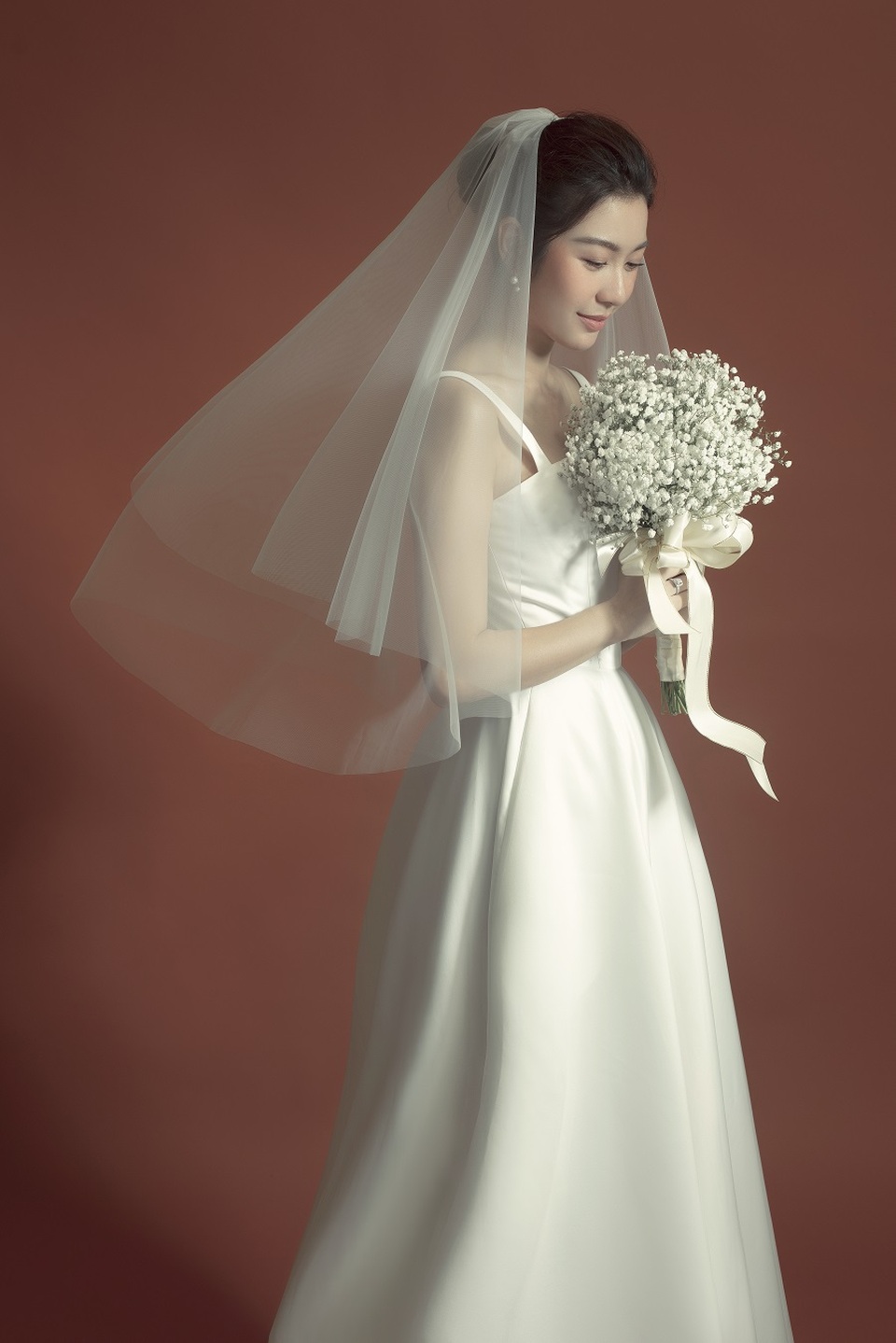 Á hậu Thuý Vân dự định tổ chức tiệc cưới riêng tư trong 2 tháng tới - 9 Á hậu Thuý Vân dự định tổ chức tiệc cưới riêng tư trong 2 tháng tới - 9