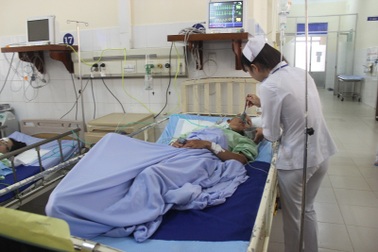 Cả trăm đối tượng truy sát đoàn cán bộ quản lý rừng