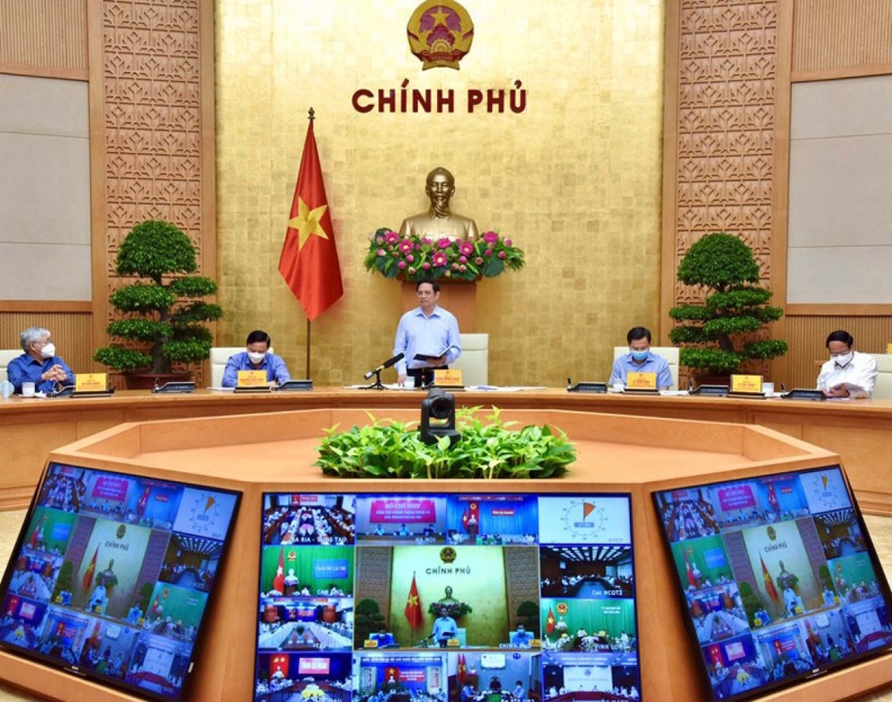Thủ tướng bất ngờ truy vấn trực tuyến, nhiều cán bộ chống dịch đứng hình - 1 Thủ tướng bất ngờ truy vấn trực tuyến, nhiều cán bộ chống dịch đứng hình - 1