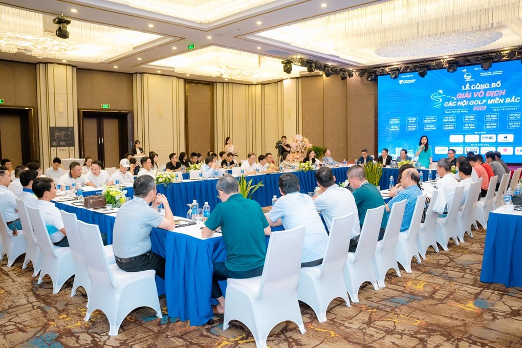 300 golf thủ tham dự giải vô địch golf đồng đội miền Bắc năm 2023 - 1