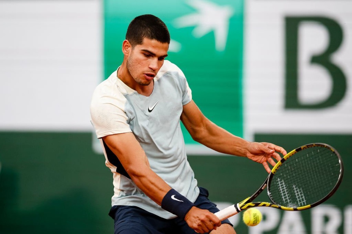Alcaraz, Zverev tăng tốc ngay vòng đầu Roland Garros - 1
