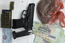 Hà Nội: Tên cướp nổ súng đòi người phụ nữ bán hàng online nộp 100 tỷ đồng