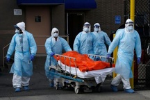 Số người mắc Covid-19 ở Mỹ vượt 300.000, hơn 8.000 người chết