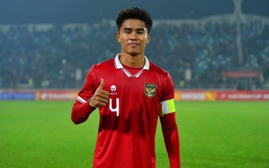 Thêm cầu thủ đột ngột rút lui, HLV Kim Sang Sik gặp khó khi đấu Man Utd - 1 Thêm cầu thủ đột ngột rút lui, HLV Kim Sang Sik gặp khó khi đấu Man Utd - 1