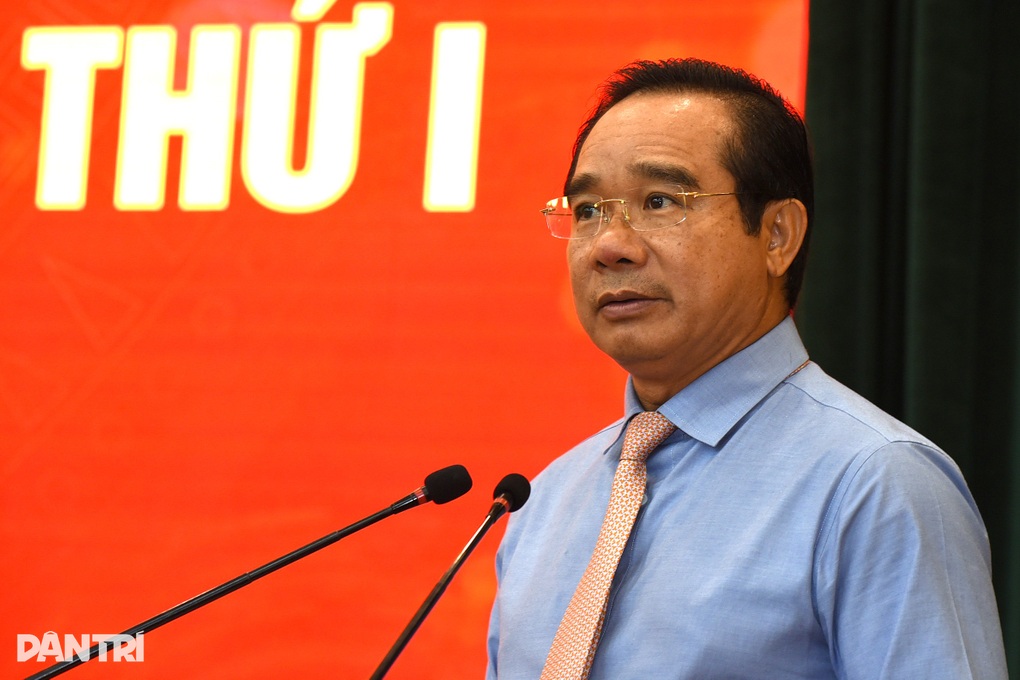 TPHCM thu ngân sách gần 800.000 tỷ nhưng giải ngân đầu tư công chưa đạt - 1 TPHCM thu ngân sách gần 800.000 tỷ nhưng giải ngân đầu tư công chưa đạt - 1