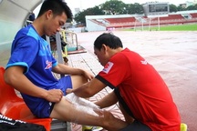 Huy Hùng báo tin vui đến HLV Park Hang Seo trước trận gặp Thái Lan