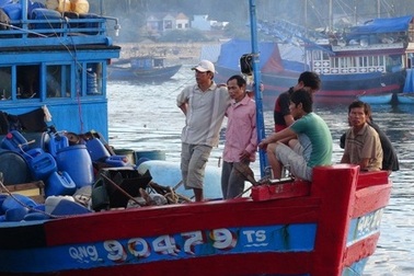 Tàu cá bị tông chìm ở Hoàng Sa: Yêu cầu Trung Quốc bồi thường