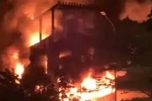 Dập tắt đám cháy nhà 3 tầng ở Bắc Ninh, cứu thành công 6 người mắc kẹt