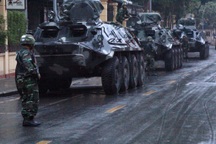 Đoàn xe bọc thép đảm bảo an ninh đón Chủ tịch Triều Tiên Kim Jong-un