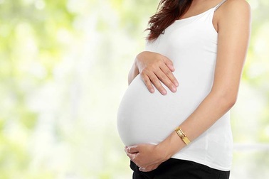 Vì sao phụ nữ nên đợi đến 30 tuổi mới sinh con?