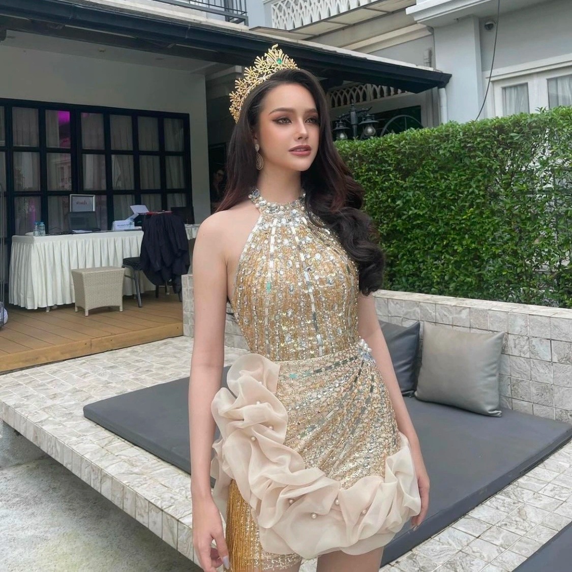 View - Mỹ nhân Lào lai Pháp gợi cảm dự thi Miss Grand International 2024 là ai? | Báo Dân trí