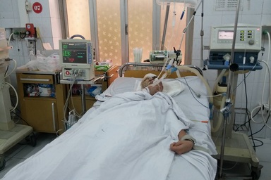 Vụ nổ kinh hoàng ở Hà Đông: Nạn nhân lái xe tải tử vong