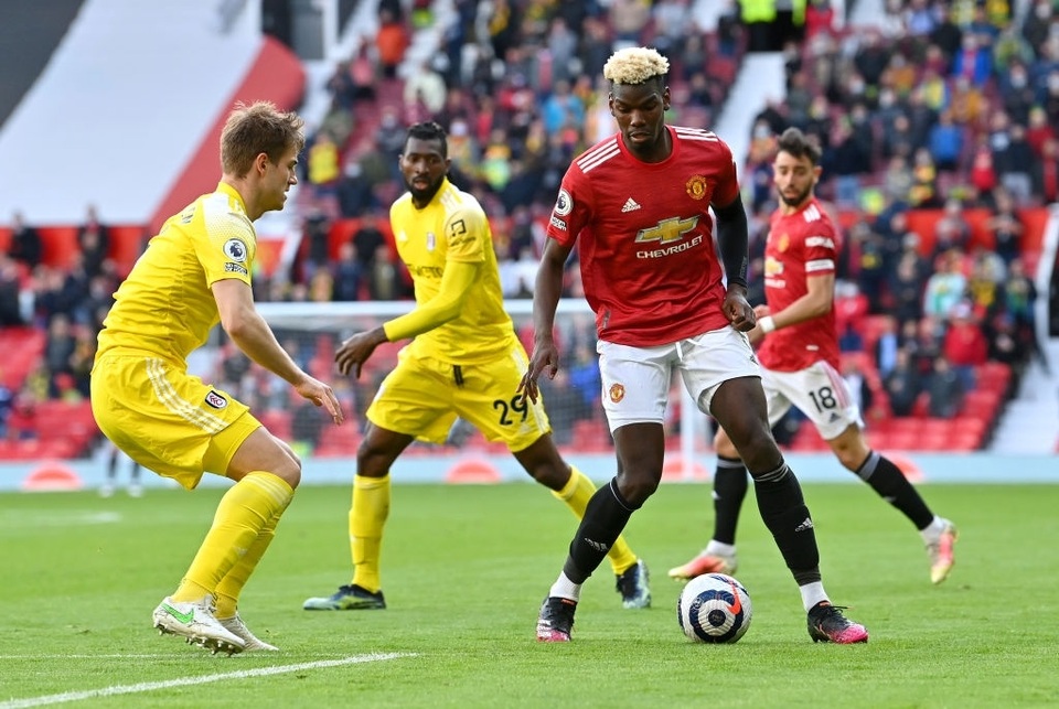Man Utd 1-1 Fulham: Siêu phẩm 40m của Cavani - 5 Man Utd 1-1 Fulham: Siêu phẩm 40m của Cavani - 5