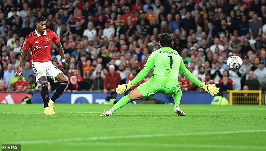Thống kê ấn tượng của Man Utd ở trận thắng Liverpool - 2 Thống kê ấn tượng của Man Utd ở trận thắng Liverpool - 2