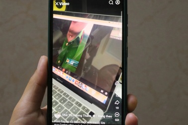 Kẻ lừa đảo bỗng "hoàn lương" khi nhận ra cô giáo xinh đẹp là đồng hương