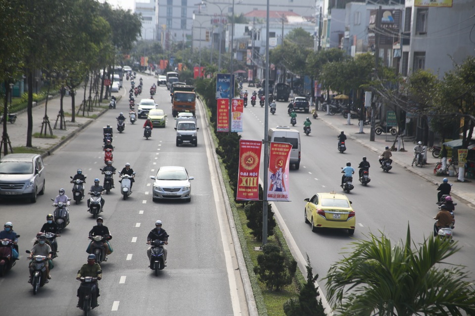 Đà Nẵng rực rỡ cờ hoa chào mừng Đại hội Đảng XIII - 10 Đà Nẵng rực rỡ cờ hoa chào mừng Đại hội Đảng XIII - 10