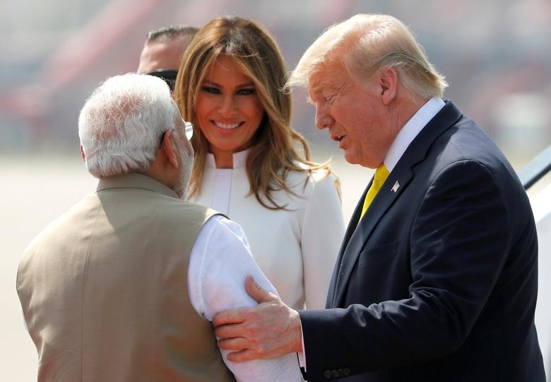 Tổng thống Trump được đón tiếp long trọng tại Ấn Độ - 3 Tổng thống Trump được đón tiếp long trọng tại Ấn Độ - 3