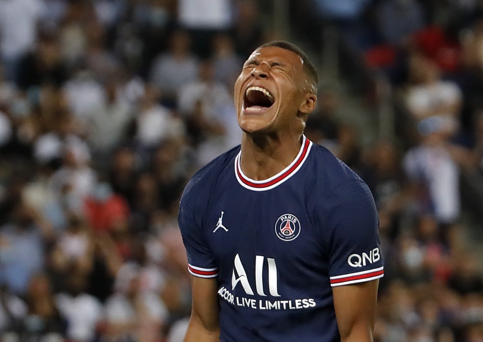 Tỏa sáng rực rỡ, Mbappe vẫn bị CĐV PSG đối xử phũ phàng - 1 Tỏa sáng rực rỡ, Mbappe vẫn bị CĐV PSG đối xử phũ phàng - 1