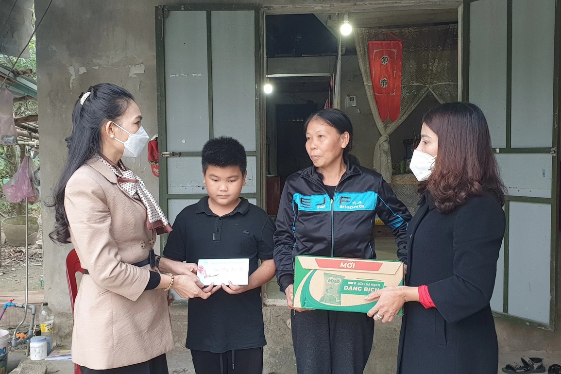 Những người mẹ đặc biệt của trẻ mồ côi ở Quảng Bình - 5 Những người mẹ đặc biệt của trẻ mồ côi ở Quảng Bình - 5