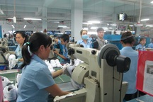 Công nhân Đồng Nai nhận thưởng Tết từ 15-20 triệu đồng