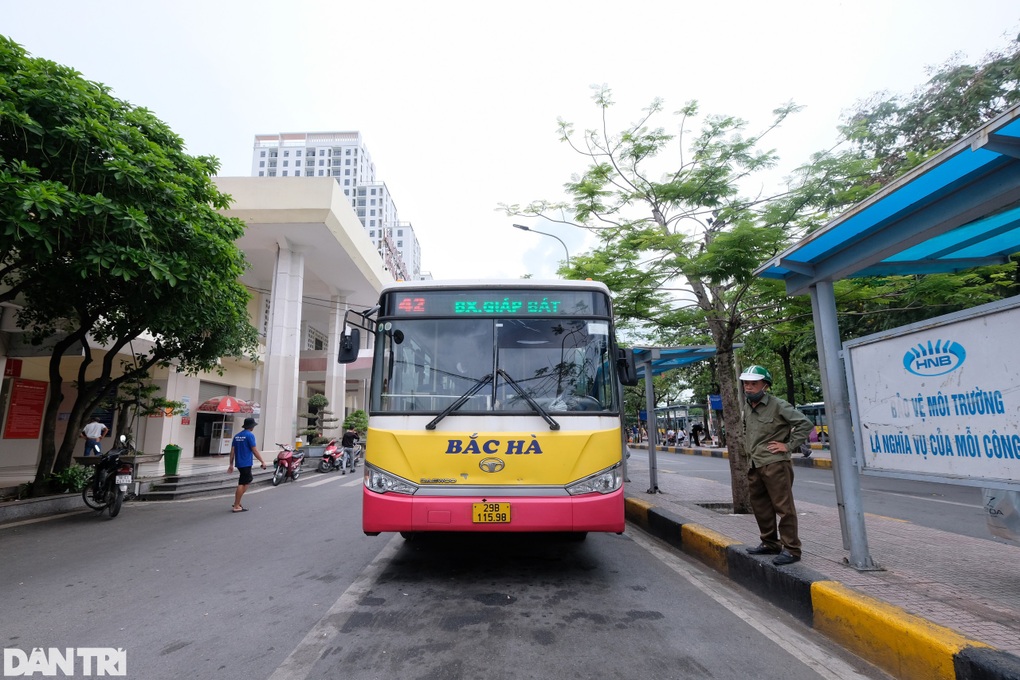 Đề xuất phương án xử lý 5 tuyến buýt dừng chạy tại Hà Nội - 1 Đề xuất phương án xử lý 5 tuyến buýt dừng chạy tại Hà Nội - 1