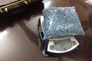 Bắt 8kg ma tuý tổng hợp chuyển về Việt Nam bằng chuyển phát nhanh