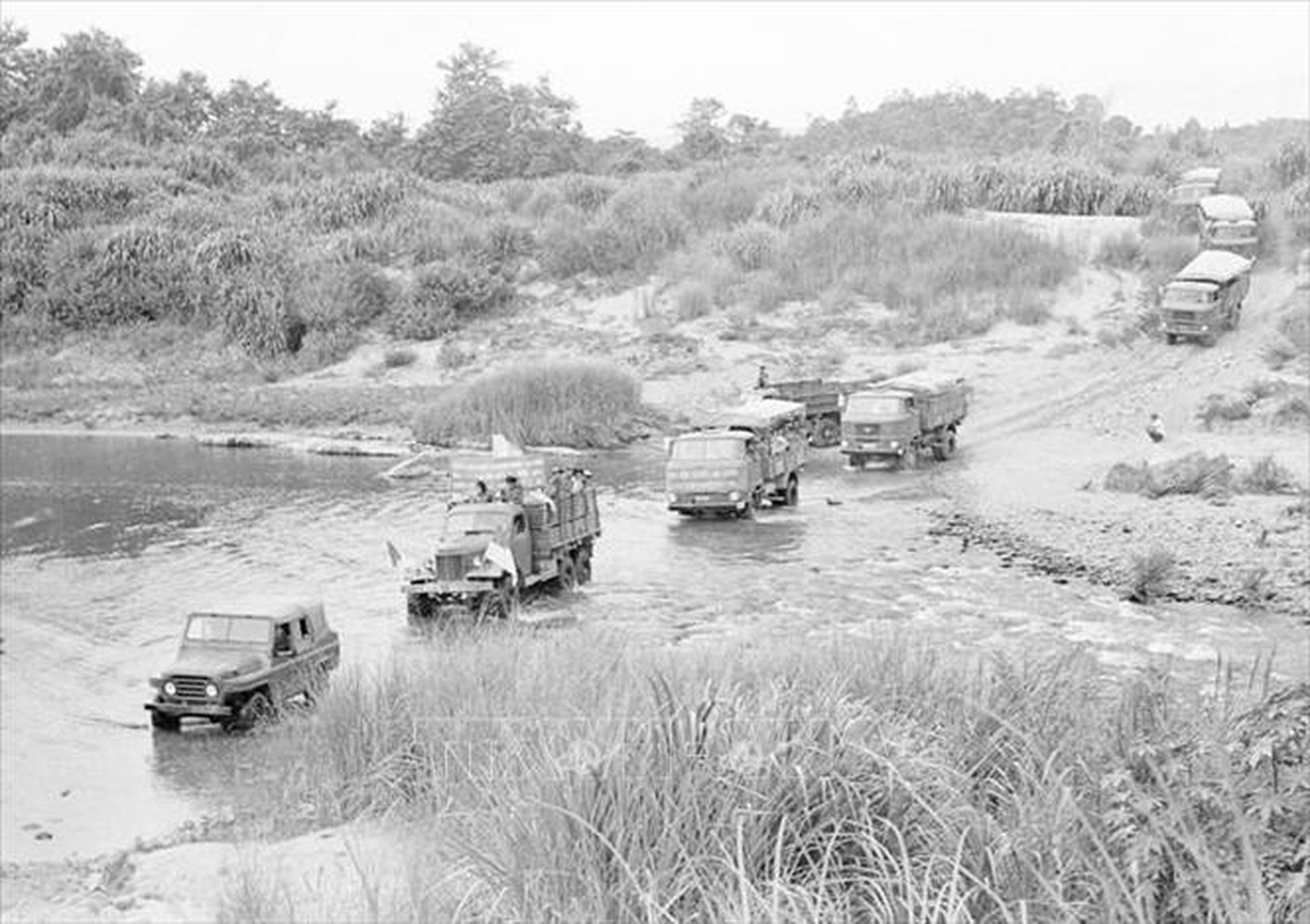 Đòn điểm huyệt trong mùa Xuân đại thắng - 5 Đòn điểm huyệt trong mùa Xuân đại thắng - 5