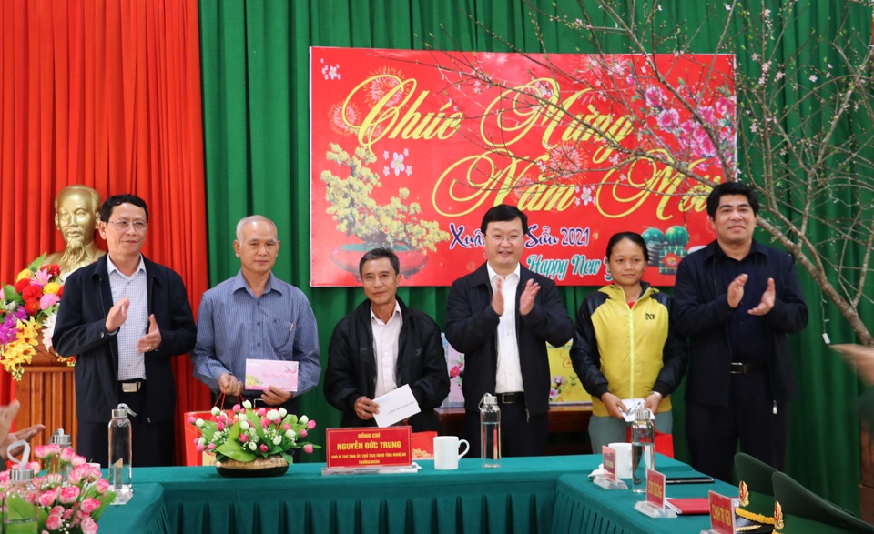 Đảm bảo quân số trực sẵn sàng chiến đấu, đảm bảo giữ vững an ninh biên giới - 4 Đảm bảo quân số trực sẵn sàng chiến đấu, đảm bảo giữ vững an ninh biên giới - 4