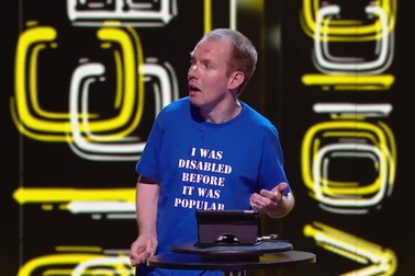 Nghệ sĩ hài Lost Voice Guy giành ngôi vị quán quân