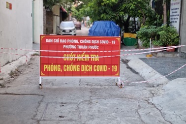 Đà Nẵng: Điểm nóng chuỗi lây nhiễm chợ đầu mối Hòa Cường chưa hạ nhiệt