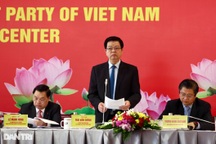 1.587 đại biểu tham dự Đại hội Đảng XIII