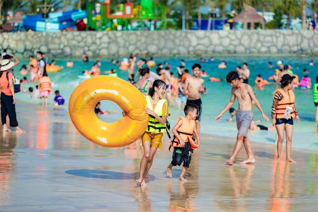 Vinhomes Ocean Park 2 - The Empire hấp dẫn khách hàng phía Nam - 2 Vinhomes Ocean Park 2 - The Empire hấp dẫn khách hàng phía Nam - 2