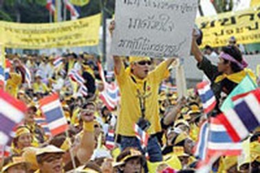 Đảng cầm quyền Thái Lan bị buộc tội gian lận bầu cử