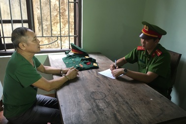 Giả danh sĩ quan quân đội lừa đảo chiếm đoạt tài sản