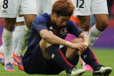 Nhật Bản và Hàn Quốc lỗi hẹn chung kết: Nước mắt kẻ chiến bại