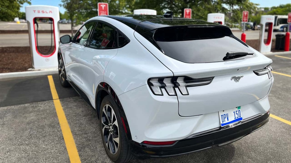 Ô tô điện của Ford sẽ dùng chung cổng sạc với Tesla - 1 Ô tô điện của Ford sẽ dùng chung cổng sạc với Tesla - 1