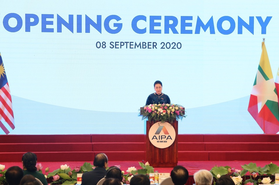 Chủ tịch Quốc hội Việt Nam khai mạc hội nghị lịch sử Liên nghị viện ASEAN - 5 Chủ tịch Quốc hội Việt Nam khai mạc hội nghị lịch sử Liên nghị viện ASEAN - 5