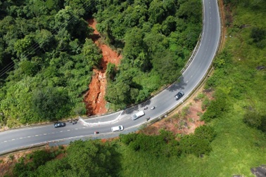 Thêm một tuyến đường kết nối Đà Lạt hạn chế lưu thông