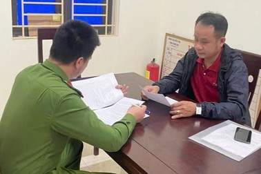 Xử lý người đàn ông bịa đặt "công an thu tiền của con bạc rồi thả về"