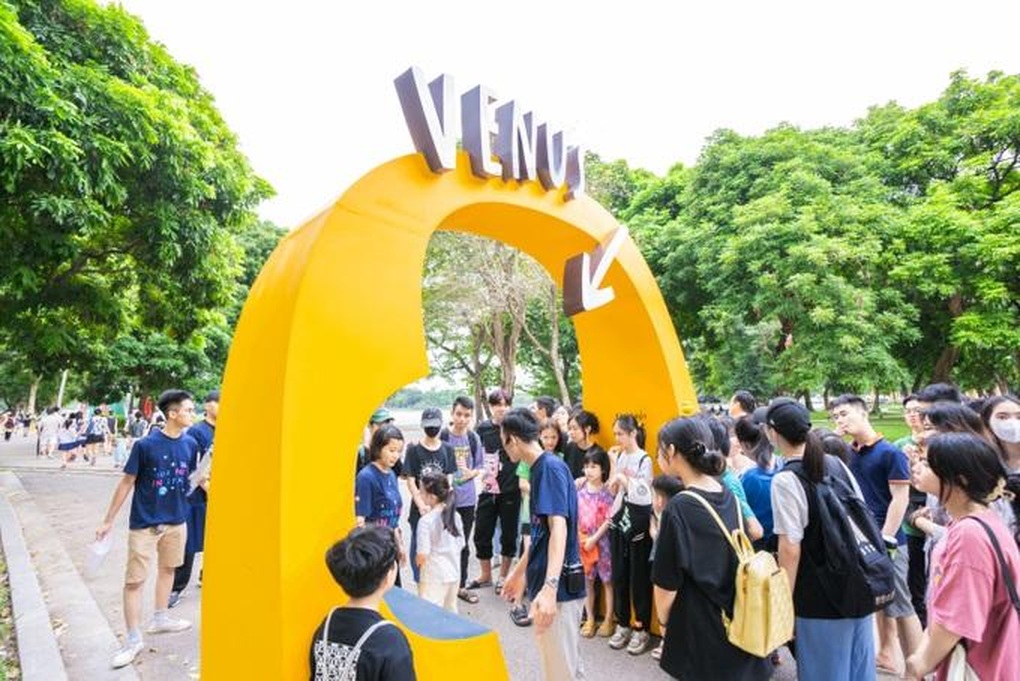 Khám phá cung đường hệ mặt trời trong lòng Hà Nội - 3 Khám phá cung đường hệ mặt trời trong lòng Hà Nội - 3