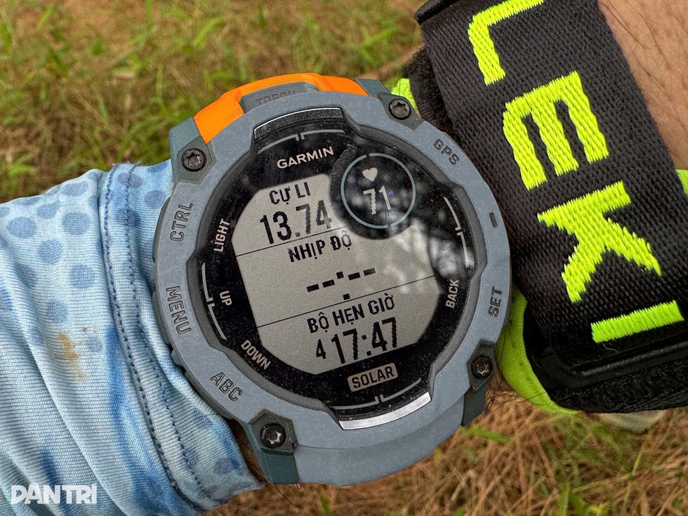 Garmin Instinct 3 Solar: Ai phù hợp? - 1 Garmin Instinct 3 Solar: Ai phù hợp? - 1