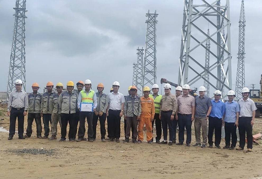 Đẩy nhanh tiến độ dự án trạm biến áp 220kV Ninh Hòa và đường dây đấu nối - 2 Đẩy nhanh tiến độ dự án trạm biến áp 220kV Ninh Hòa và đường dây đấu nối - 2
