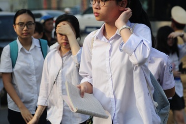 Hà Nội: Thi vào lớp 10 chuyên phải qua 2 vòng